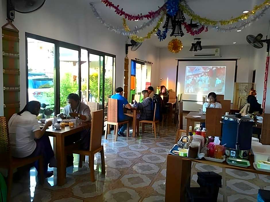 Sawadeelanna Hotel