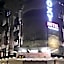 Roxy Hotel Padungan