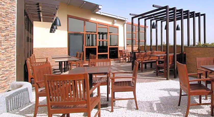 Hotel Brijwasi Royal