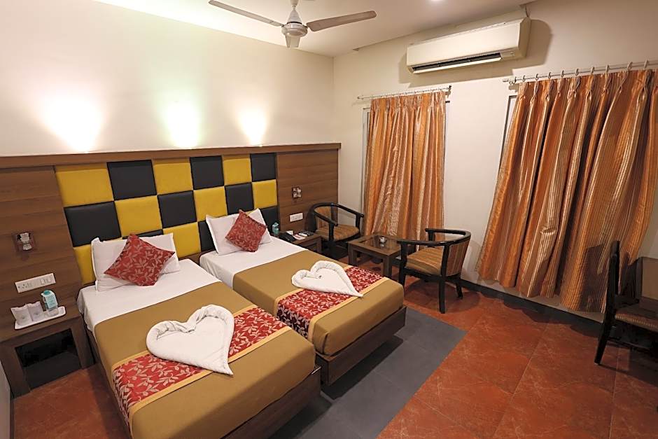 Hotel Abirami Residency