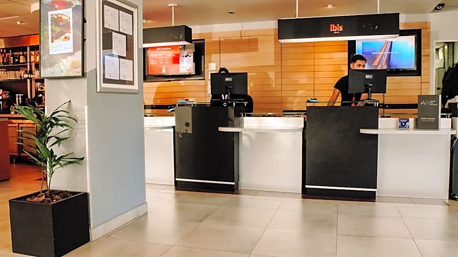 Ibis Santiago Providencia