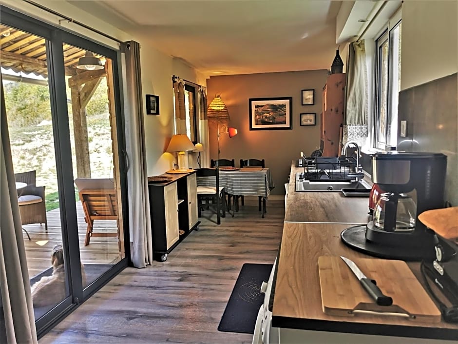 La Peyregoune, logement en pleine nature et table d'hôtes