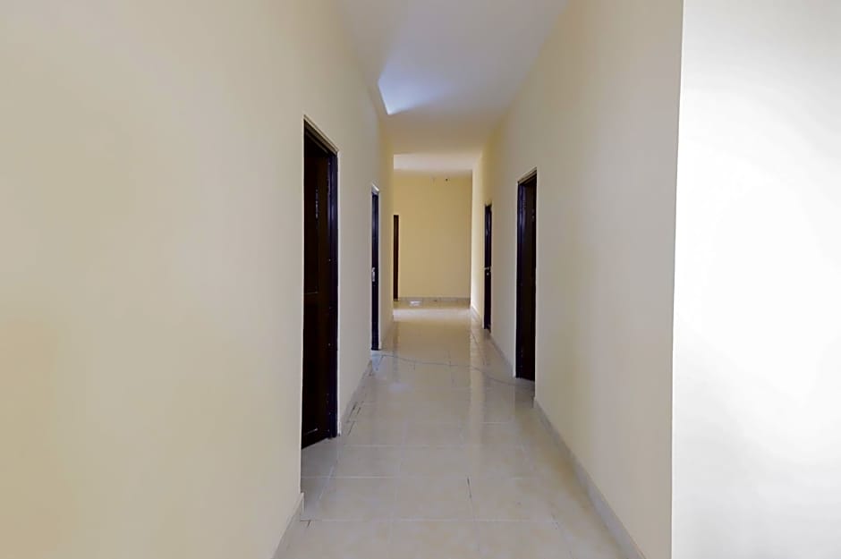 OYO 779 Mn One Residence Syariah Near ITC Cempaka Mas Near Kalbe Farma