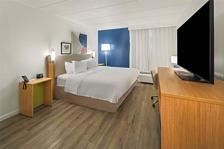 Spark by Hilton Waldorf