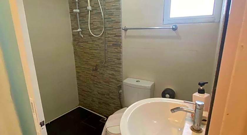 The Elegant Patong Hotel