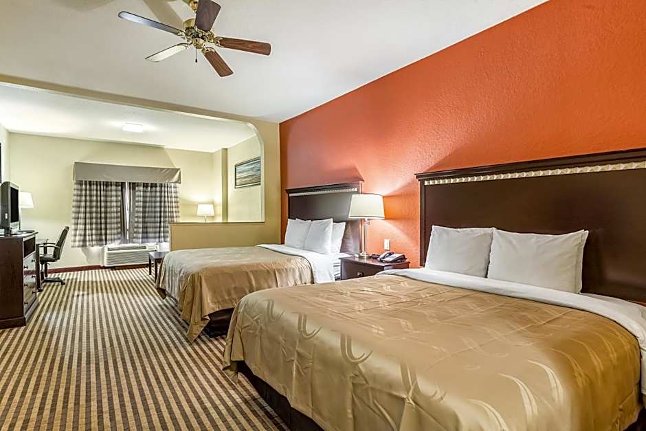 Quality Suites North