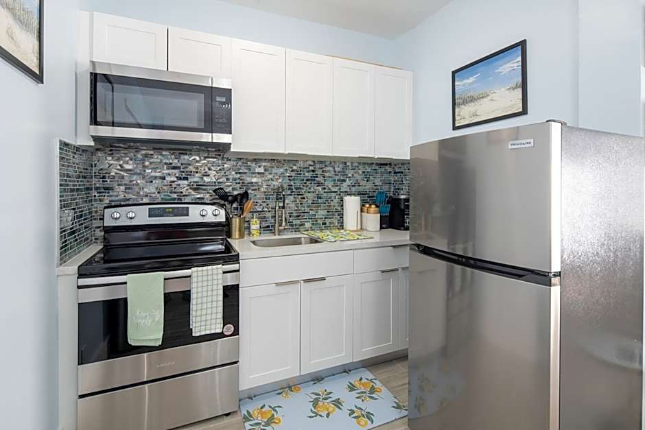 The Surf Hollywood Beach