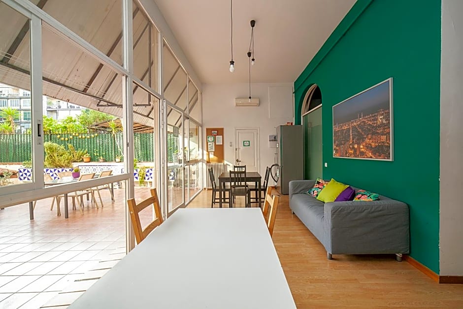 Fabrizzios Terrace Hostel