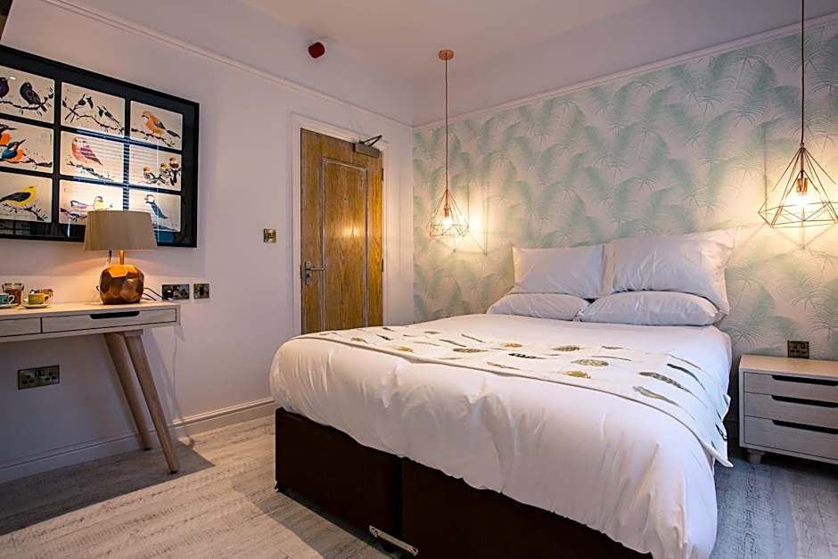 Photo 1 of 2 of 1 Double Bed or 2 Beds