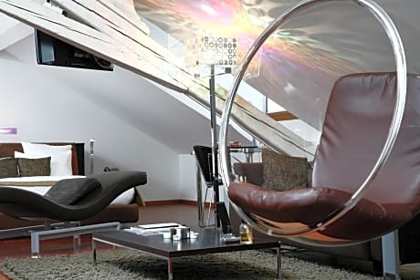 Loft Suite