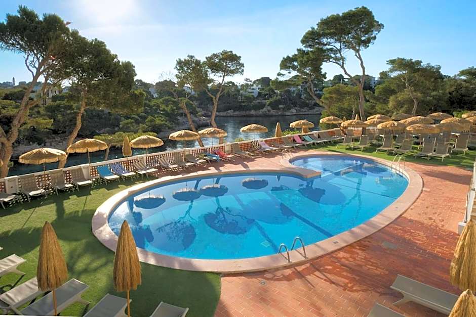 Cabot Cala Ferrera