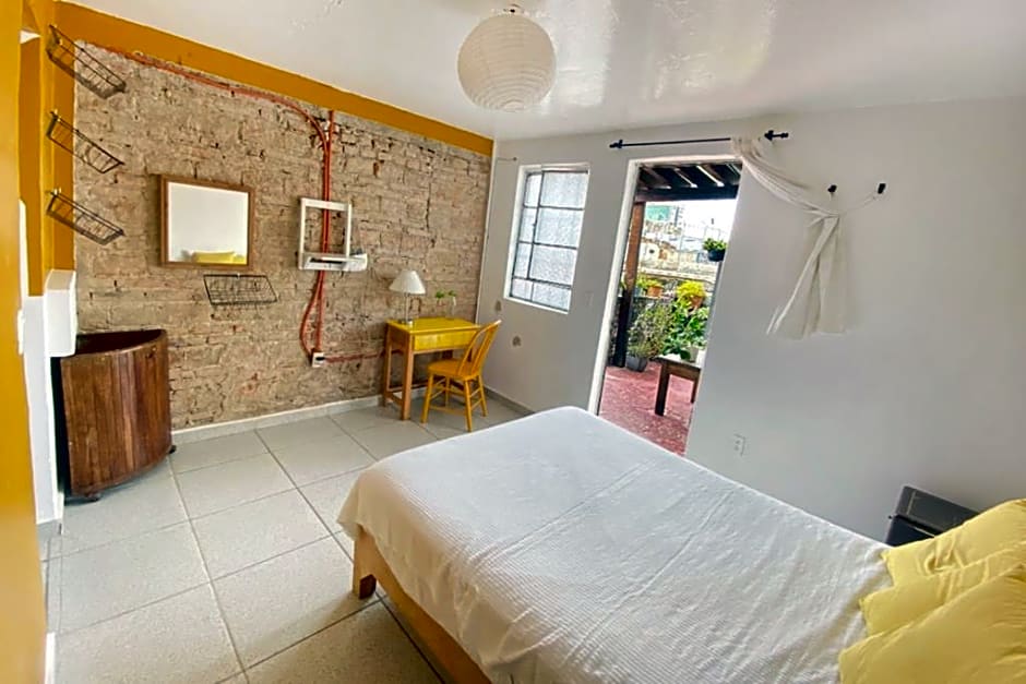 Casa Canario Hostel