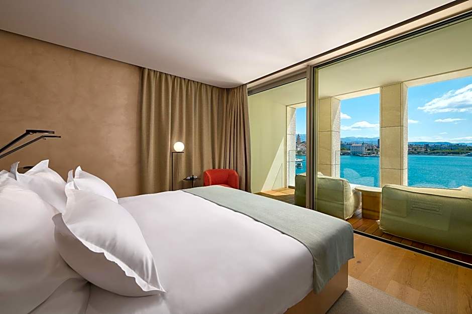 Hotel Ambasador