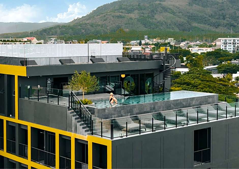 Blu Monkey Hub and Hotel Laguna, Bangtao Phuket