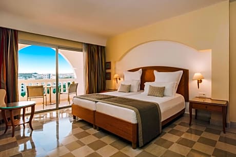 Double Room with Pool View
