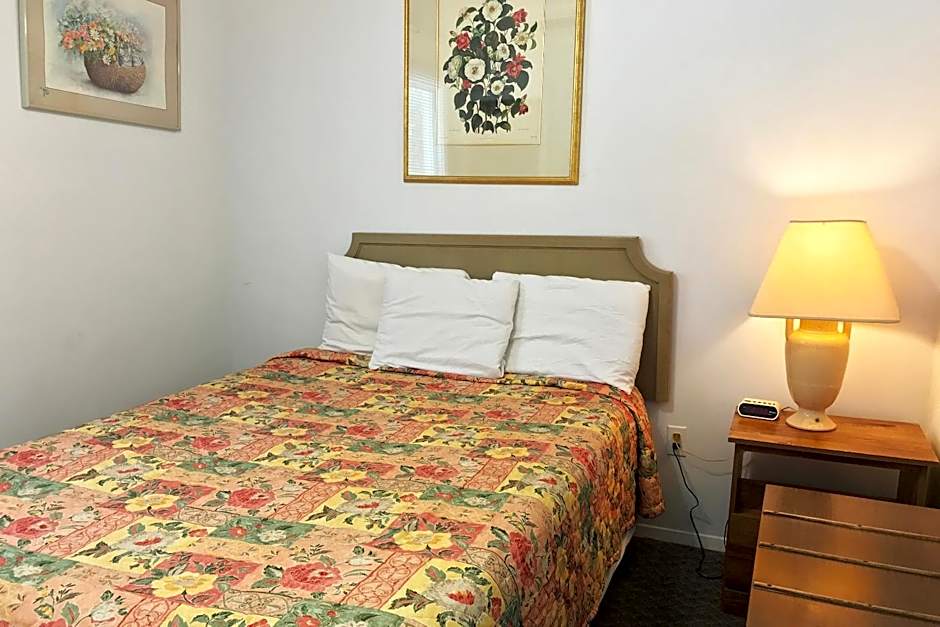Photo 1 of 15 of Family Suite