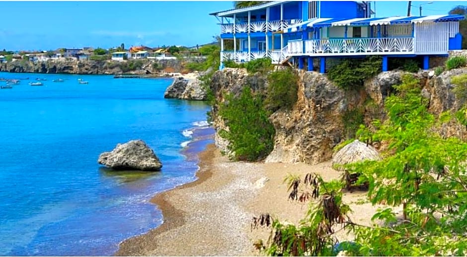 Blue View Apartments