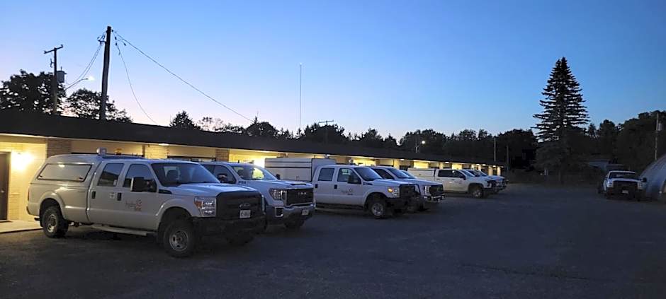 North Shore Wayside Inn