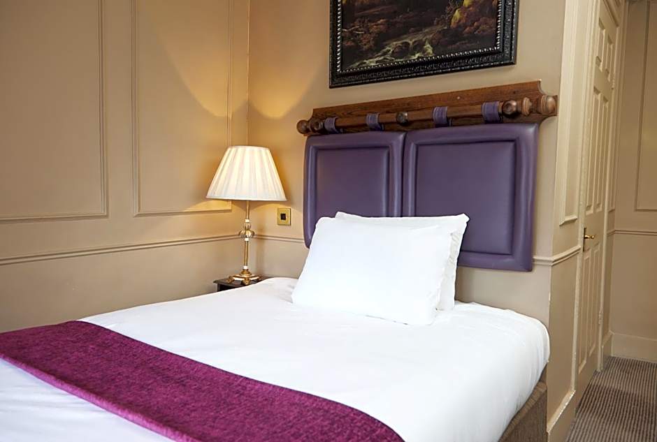 Cock Hotel by Greene King Inns