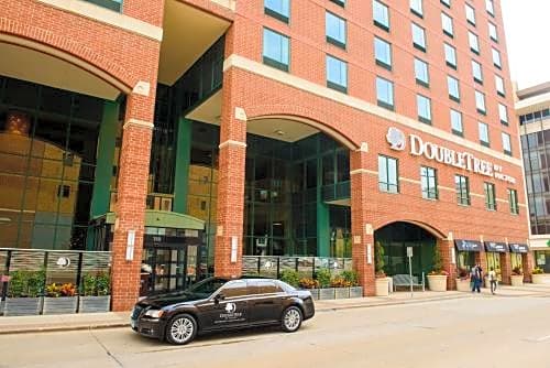 DoubleTree by Hilton Rochester - Mayo Clinic Area