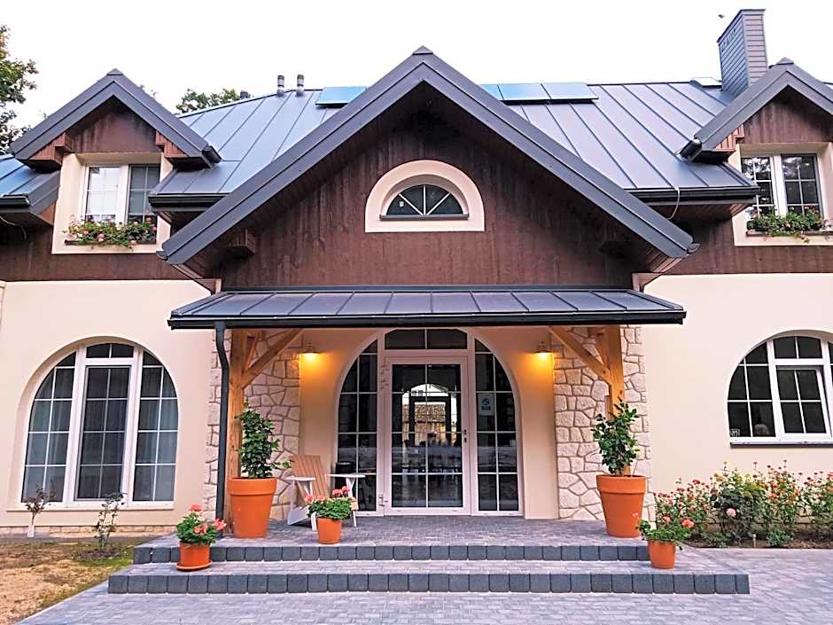 Dworek Akacja uslugi hotelarskie