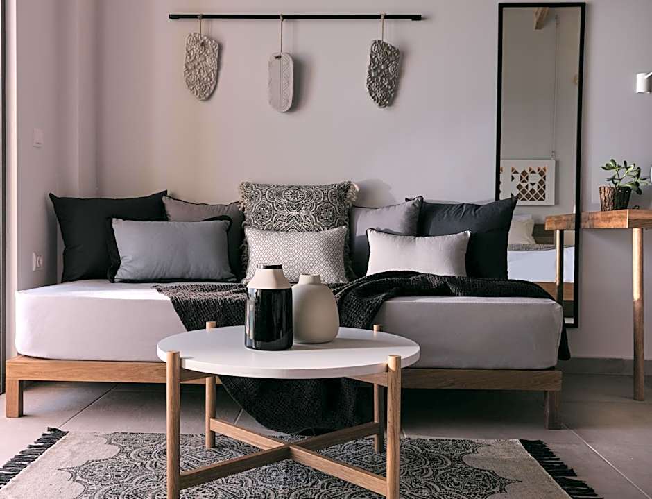 Hotel St.John Suites Adults Only