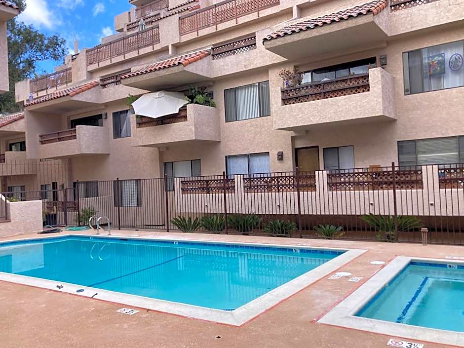 Catalina's Got Cart Condo