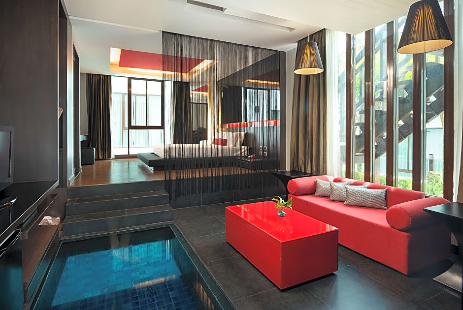 Z Through By The Zign Hotel