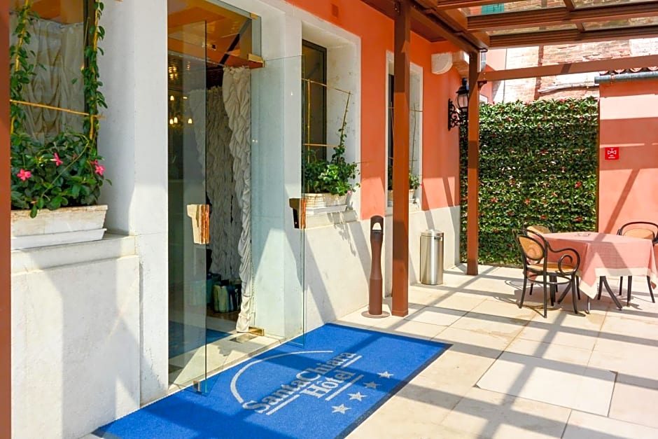 Hotel Santa Chiara
