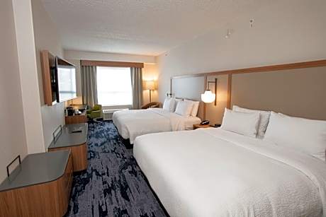 Room, Multiple Beds (Hearing Accessible) (2 King Beds)