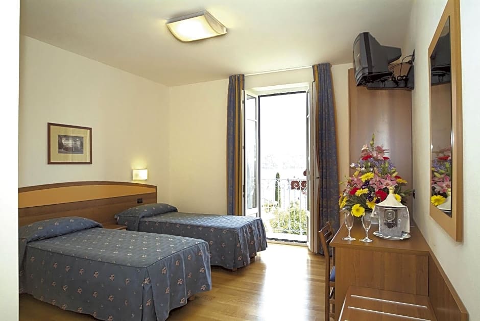 Hotel Lario