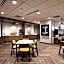 Fairfield Inn & Suites By Marriott Dayton North