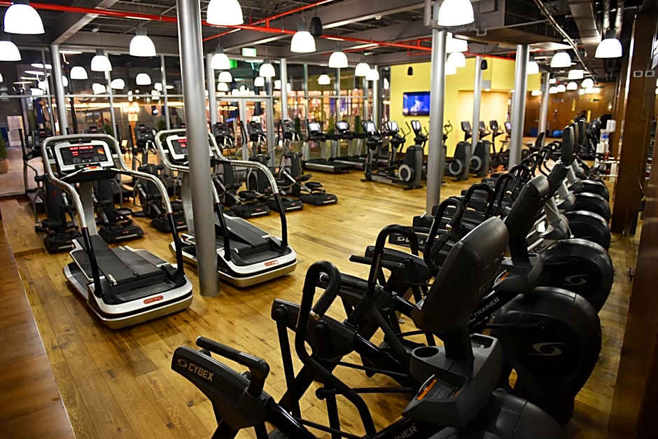 Holiday Inn - Suites Kuwait Salmiya by IHG