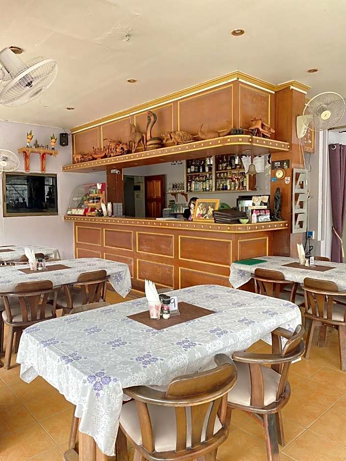 2 Vikings Guesthouse