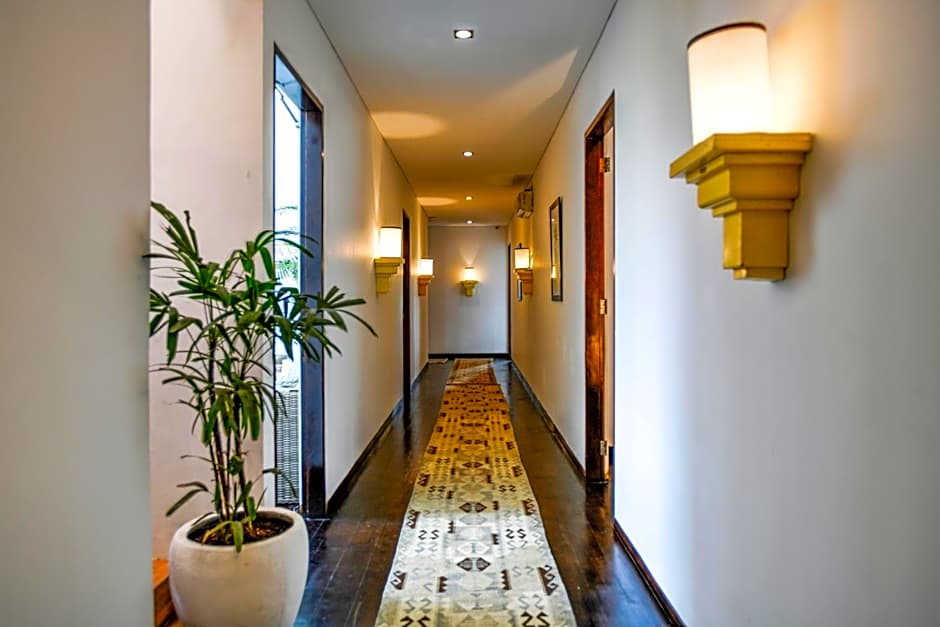 Melo Suites Hotel