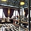 Hotel du Monde
