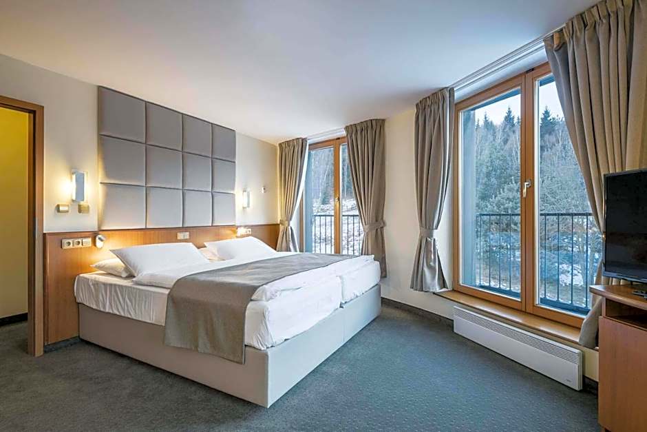 Hotel Ostrov