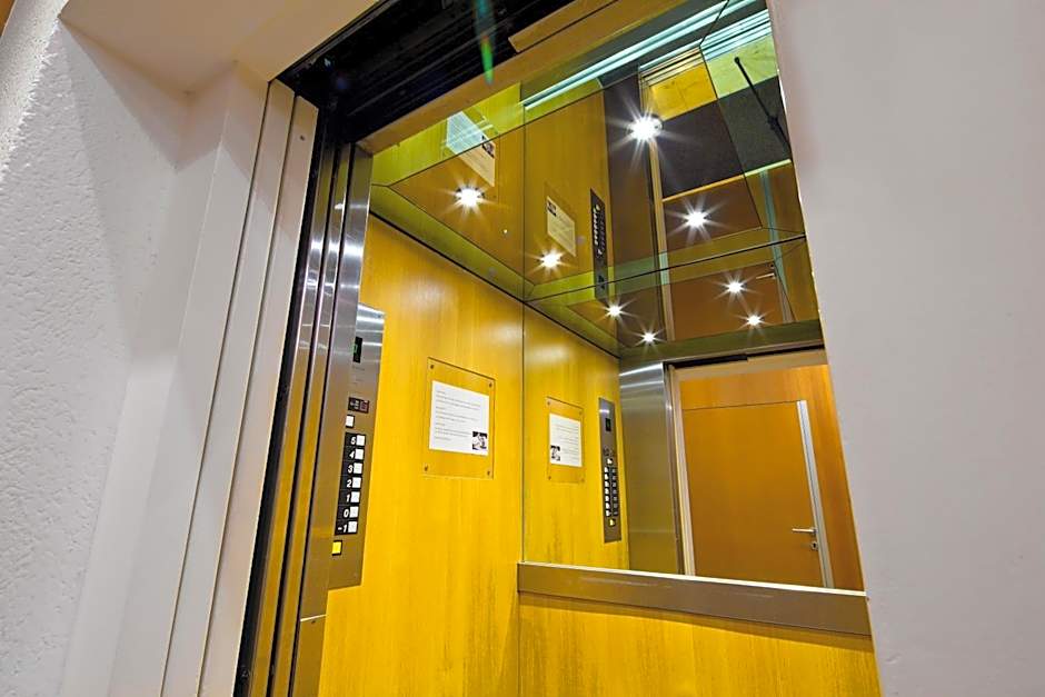 Hotel Maximilian - Stadthaus Penz