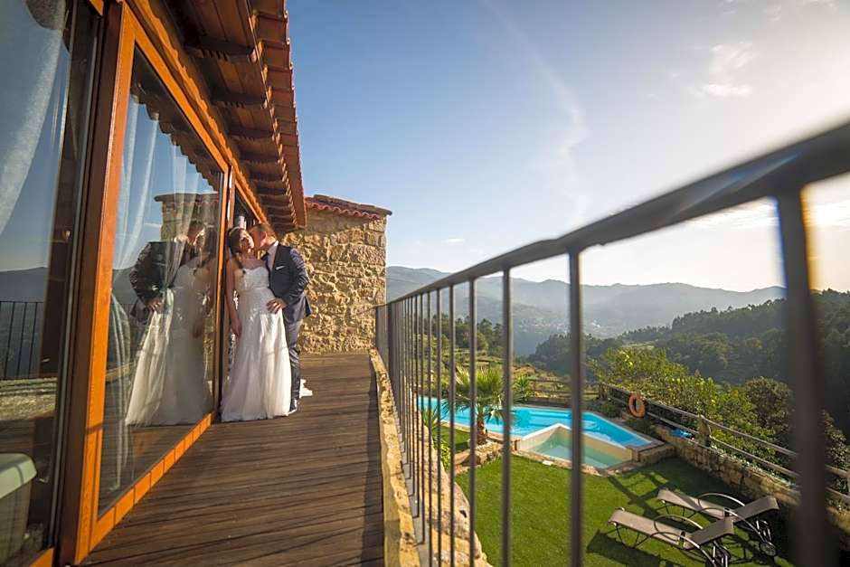 Casa Favo de Mel - Jacuzzi Privado & Lareira - Piscina