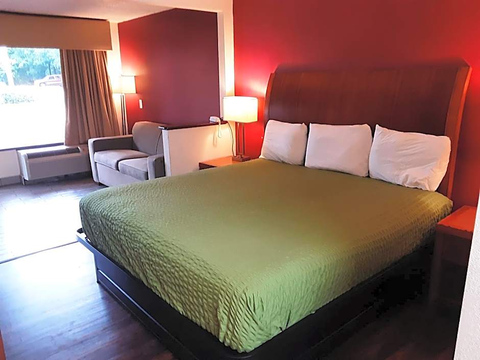 Econo Lodge Inn & Suites Griffin North