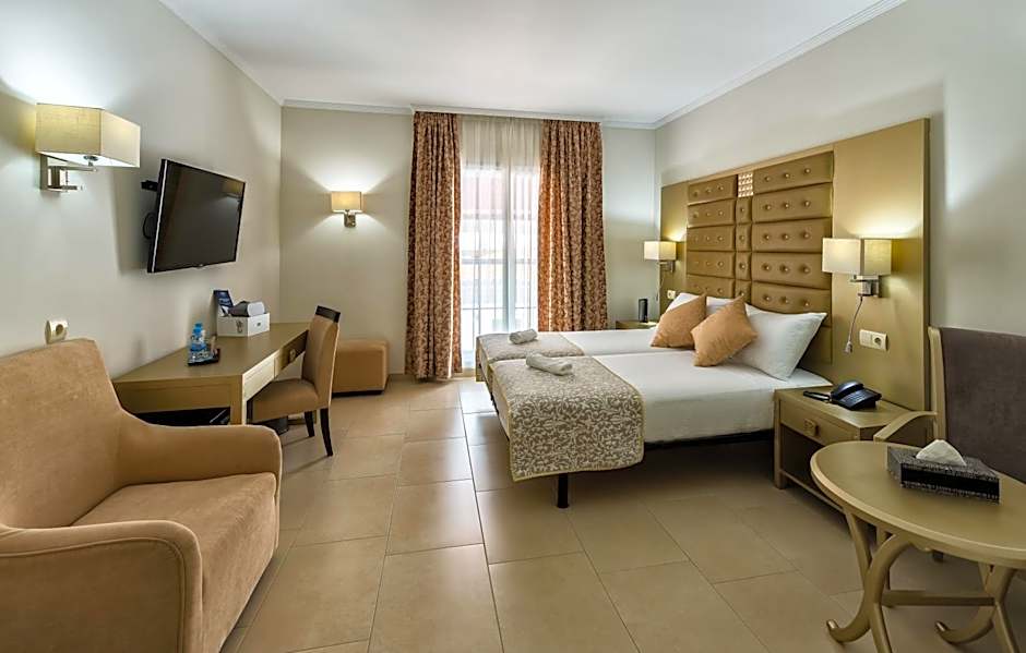 Hotel Soho Boutique El Tiburon & Spa -Adults Recommended