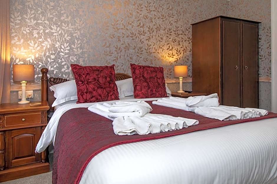 Beaumont Guest House Windermere - Adult Only - Free Car Park & Off Site access to the local Health Centre