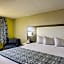 Emerald Coast Inn & Suites