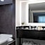 The Baronette Renaissance by Marriott Detroit-Novi Hotel