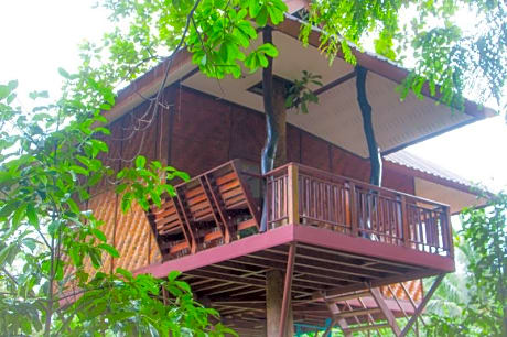 Baan Khao Sok Resort