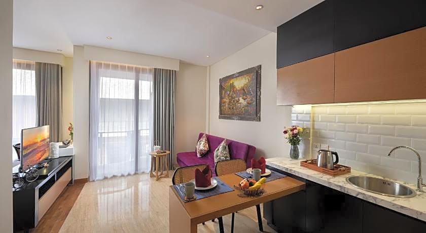 Mokko Suites Batubelig