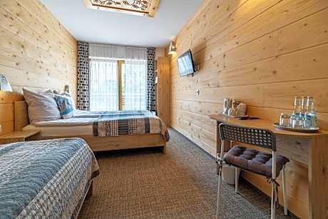 Triple Room with Balcony