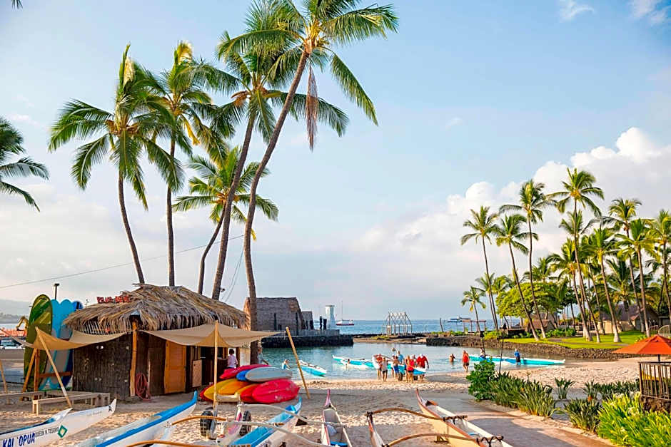 Courtyard by Marriott King Kamehameha's Kona Beach Hotel