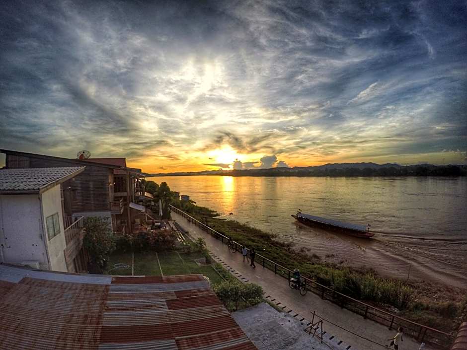 Chandra Varin Riverfront