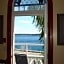 Boathouse Country Inn